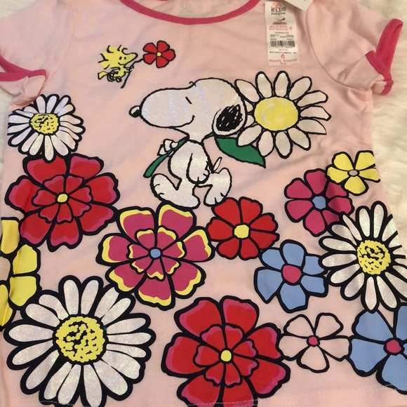 NWT Girl’s Short Sleeve Snoopy Flowers Tshirt- 6 - Picture 3 of 9